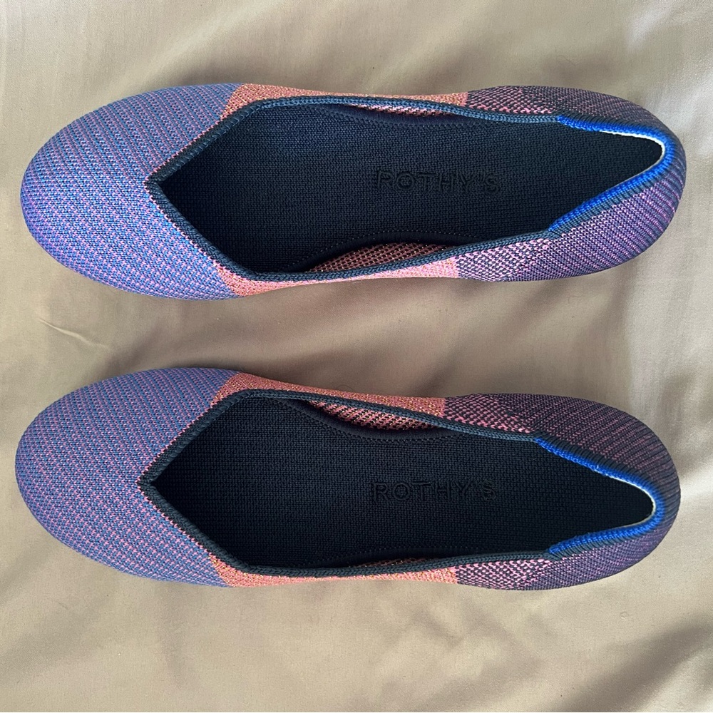 Rothy’s Metallic Pink/Purple Round Toe Flats Size 6